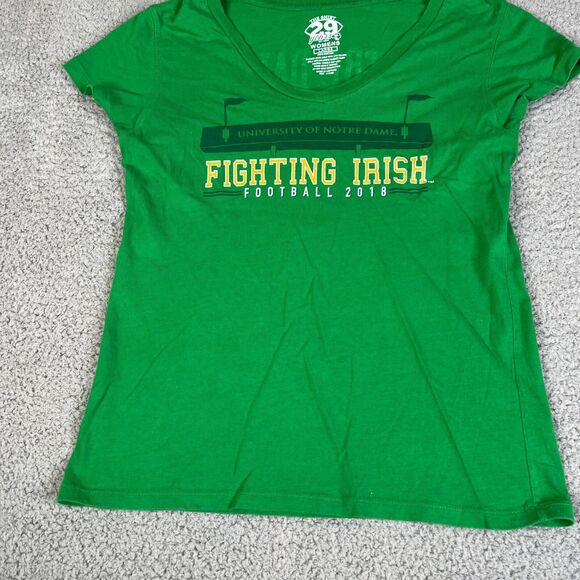 Notre Dame T Shirt Women L Green Fighting Irish 2018 No Breaking Point 29 Years - Picture 1 of 11
